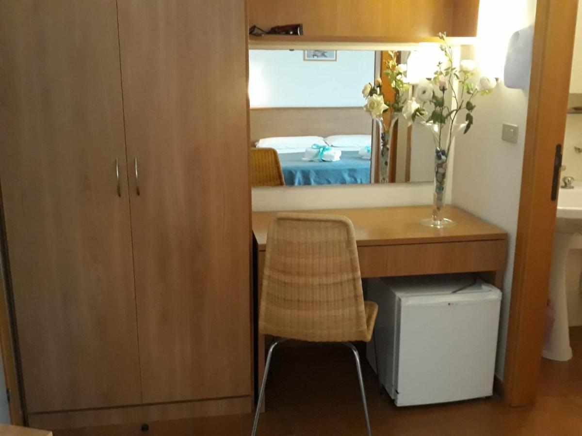 Hotel Leuco' Martinsicuro Luaran gambar
