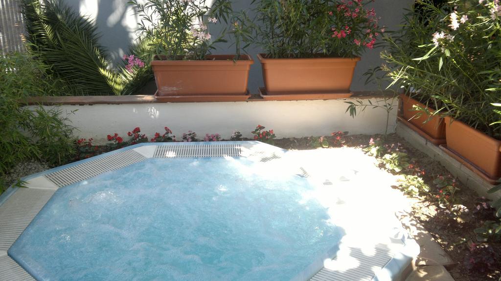Hotel Leuco' Martinsicuro Luaran gambar