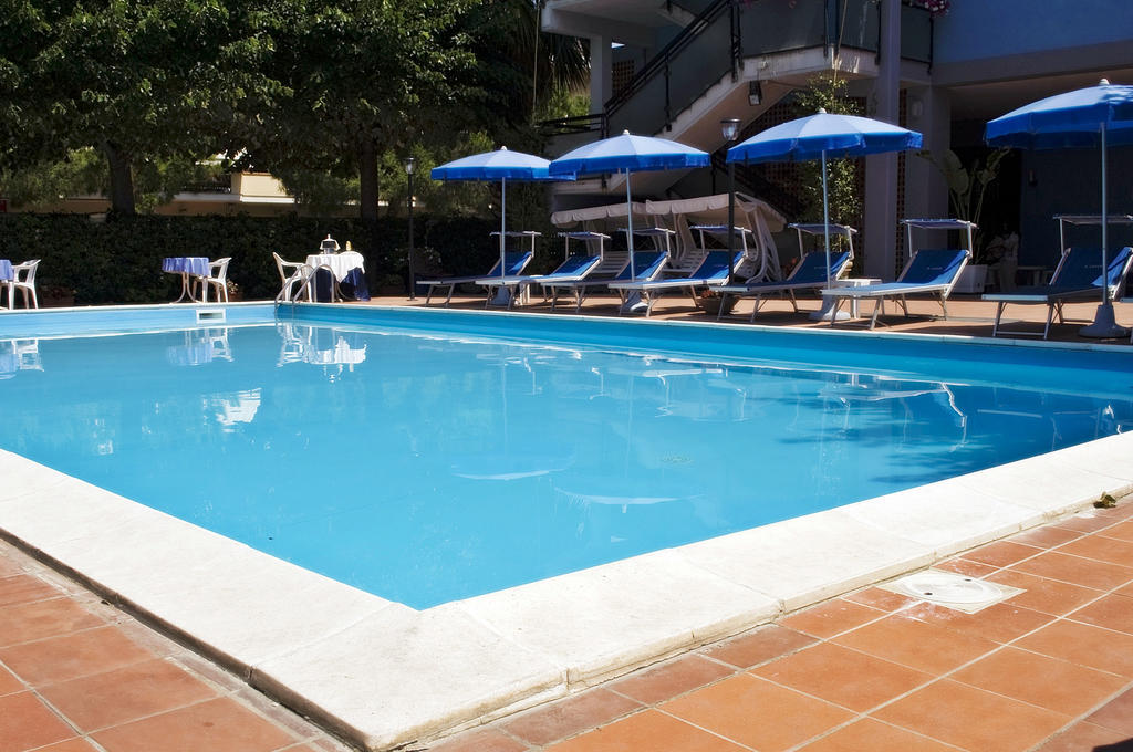 Hotel Leuco' Martinsicuro Luaran gambar